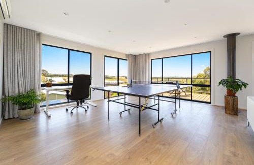Kilcunda Maison | Ocean & Country Views, Spa, Pets Welcome, Fireplace - Your Ocean Oasis 10 minutes to Phillip Island