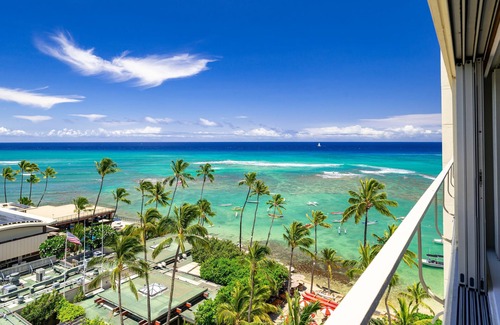 Diamond Head - Kapahulu - St. Louis Copropriété | Vue sur l'océan et Diamond Head depuis l'extrémité calme de Waikiki Beachfront!