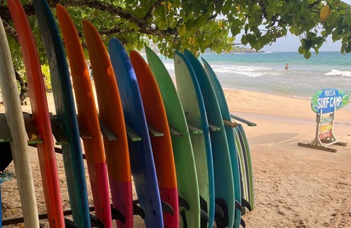Kamburugamuwa Maison | Ocean Escape Awaits! Stunning Stay by the Beach With AC and Free WIFI
