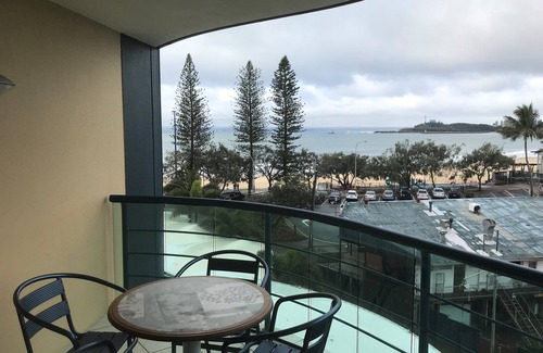 Sunshine Coast Appartement | Ocean Facing Mooloolaba Apartment Landmark Resort