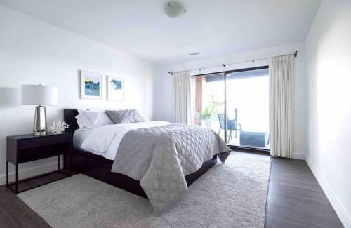 Juan de Fuca Electoral Area Appartement | OCEAN FRONT 2 BEDROOM SUITE with STUNNING VIEWS