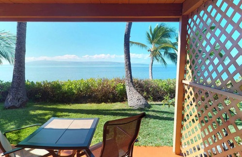Kaunakakai Maison | Ocean Front King: Panoramic Sea Views Meet Polynesian Elegance in Molokai