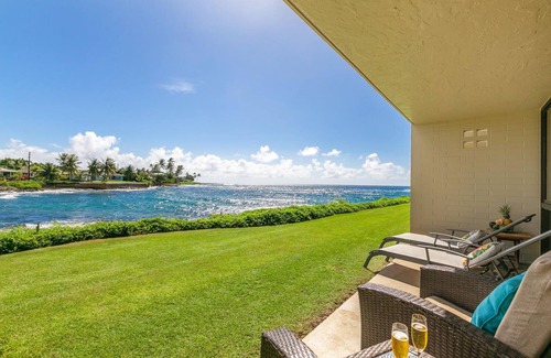 Poipu Copropriété | Condo de luxe de style île - Face à l'océan!