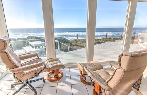 Gleneden Beach Maison | Ocean Front sur la plage de sable à Gleneden Beach! Ocean View Hot Tub! Dog Friendly! NUIT GRATUITE!