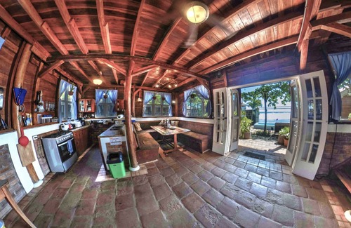 Pochomil Maison | Ocean Front Private Casita w Pool AC Sleeps 4