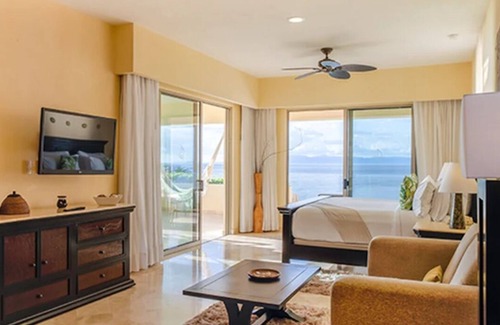 Williamsville Copropriété | Ocean front two bedroom condo resort on the beach, puerto Vallarta