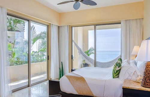 Williamsville Copropriété | Ocean front two bedroom condo resort on the beach, puerto Vallarta