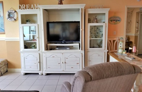 Barrier Island Copropriété | Ocean front, Waterview, two bedroom in Ocean Manor, Ft. Lauderdale
