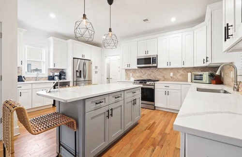 Ocean Grove Maison | Ocean Grove Gem- Beach-Movies-Arcade near Asbury!