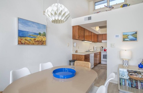 Pine Knoll Shores Maison | Ocean Grove J2 4 Bedroom Condo by RedAwning