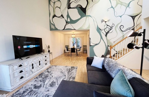 Metzger Maison | Ocean Inspired Artists Cove 4B in SW Portland