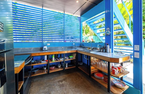 Pavones Maison | Charming, modern house in Pavones with AC, WiFi, ocean view from bedroom.