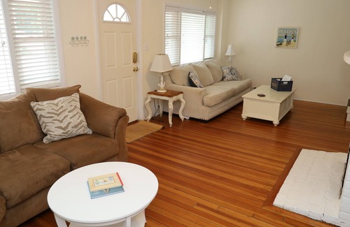 Kenberma Maison | «Ocean's One-Eleven» Nantasket Beach Summer Paradise