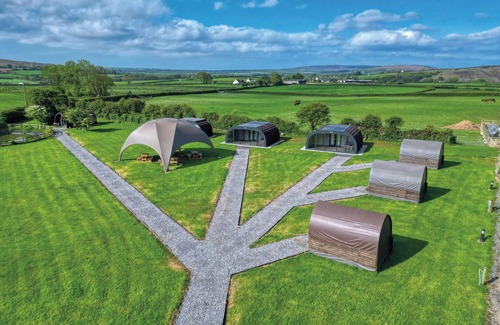 Crynant Cabine | Ocean View 1 - 1 Bed Pod - Llanrhidian