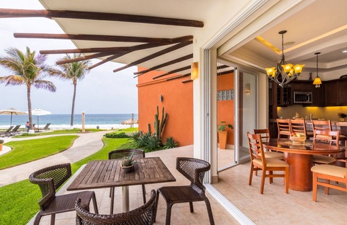 San Pedro Mixtepec Station Balnéaire | Ocean View 2 Bedroom Residence with Resort Amenities Just Steps from the Beach!