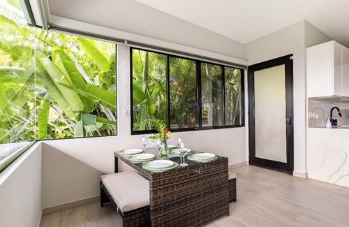 Savegre Maison | Ocean View 2-bdrm/2ba Casita with WiFi, AC between Manuel Antonio and Dominical