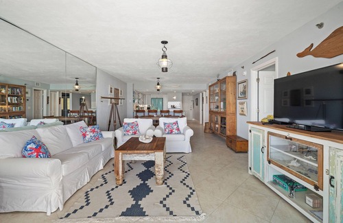 Bethune Beach Copropriété | Ocean View 2B/2B condo, pool, New Smyrna FL