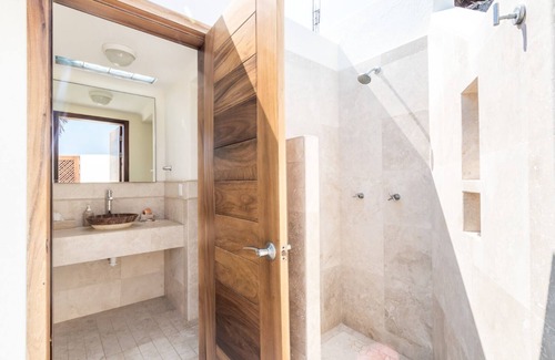 San Pedro Mixtepec Station Balnéaire | Ocean View 3 Bedroom Penthouse with Resort Amenities Overlooking the Pacific!