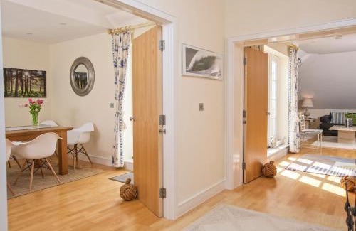 Thurlestone Maison | Ocean View Apartment