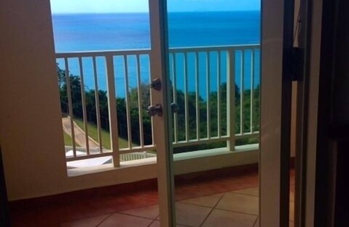 Borinquen Appartement | Ocean View Appartement, piscine à débordement, 2 chambres, 7 couchages, près de la plage