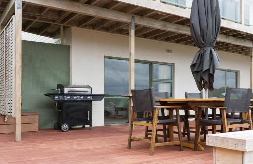 Whitianga Maison | Ocean View B&B