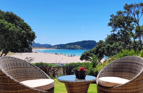 Hot Water Beach Maison | Front de mer, tout neuf avec une vue imprenable sur Hot Water Beach