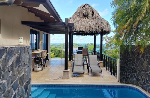 Dominicalito Maison | Ocean View, Villa Tranquila.