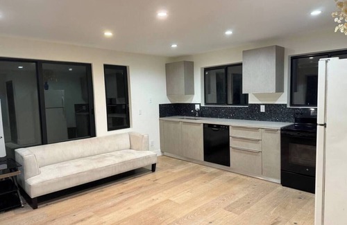 Del Mar Heights Maison | Ocean View Del Mar Home, 4000sqft , 6bd, 4.5 bath