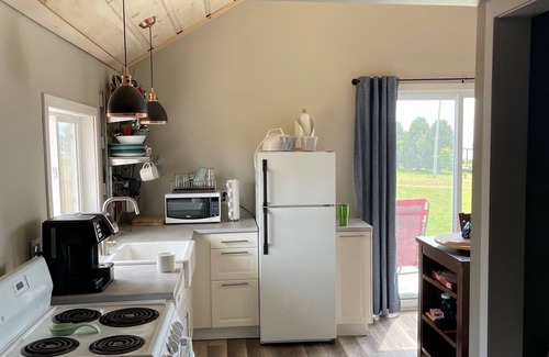 Tryon Cottage | Ocean View Family Friendly Cottage
