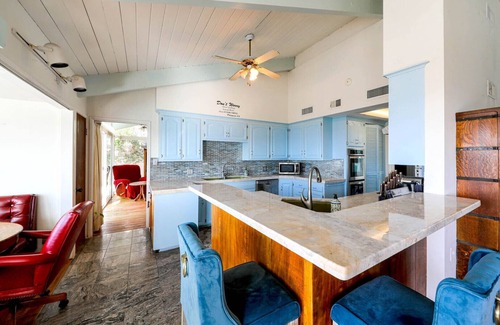 Balboa Island Maison | Ocean View Furnished Home in Newport Beach