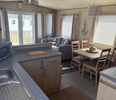 Aldborough Autre | Ocean View