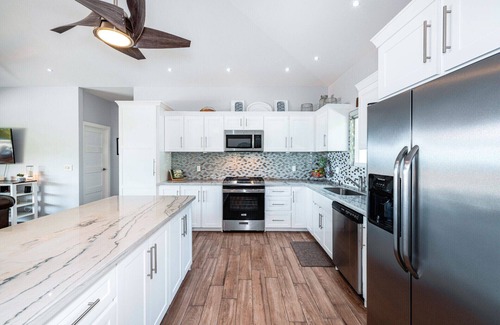 Rio Seco Chalet De Ski | Ocean View Home in Gated Community