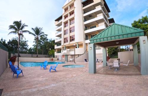 Guanajibo Appartement | Ocean View, Pool, Gym, Basketball Court, Wifi