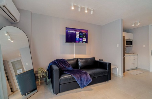 Monacillo Urbano Appartement | Ocean View | Pool Private Patio | Parking