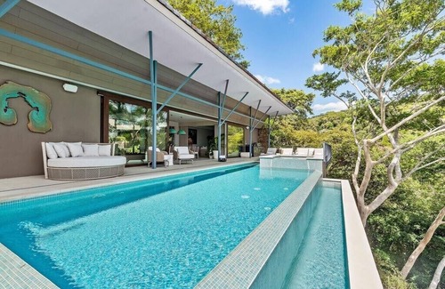Papagayo Peninsula Villa | Ocean View Retreat w/ Infinity Pool, Gym