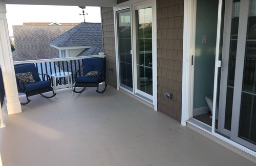 North End Maison | New Ocean View Single, 5 Bdrm, 3. 5 Bath, Parking 4, 1 Block To Beach, Ascenseur