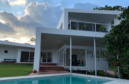 Montezuma Maison | Ocean View Villa- 2 minutes to beach! Great Wifi!