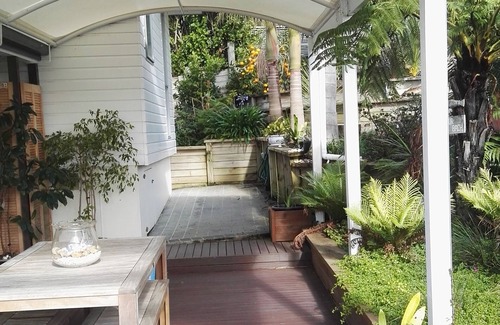 Orewa Villa | Ocean View Villa à Orewa, Auckland