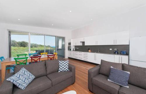 Anna Bay Maison | Ocean Views 41