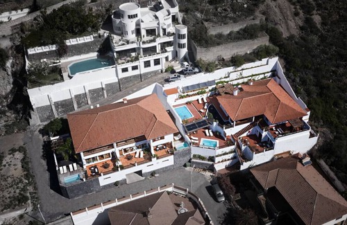La Mancha Appartement | Ocean/volcano views, terrace, wifi, concierge [B]