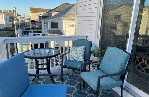 Salisbury Beach Appartement | Melo's Beach House - La vague de l'océan