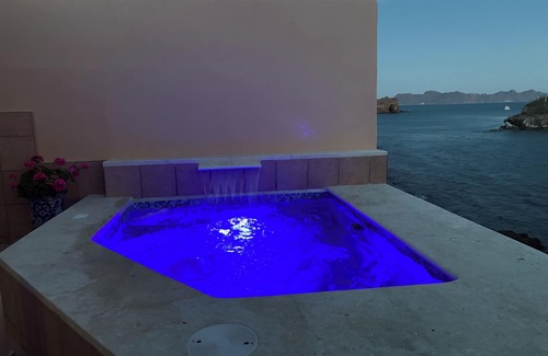 San Carlos Maison | OCEANFRONT - Stunning, unobstructed views!
