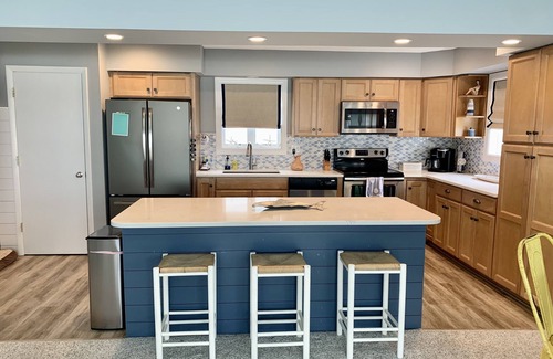 Indian Beach Copropriété | Oceanfront 2 bedroom 2 bath condo, beautifully decorated and maintained