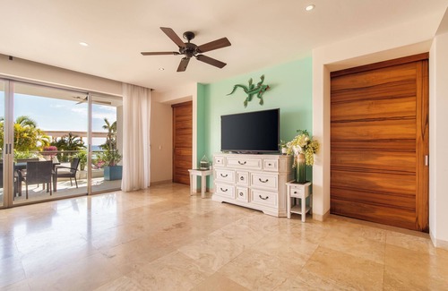 Santa Maria Huatulco Copropriété | Condo Oceanfront étapes à la piscine et la plage!