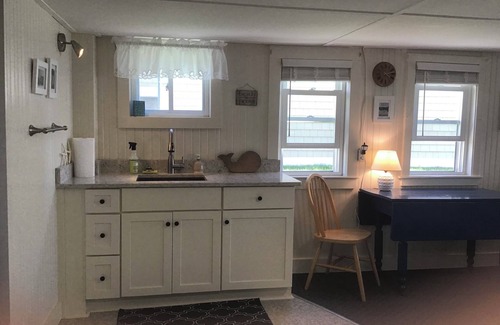 Wells Beach Appartement | Oceanfront apartment. 2 bedrooms. Steps to the beach