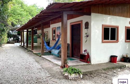 Cabuya Maison | Oceanfront Artistic Escape in Cabuya