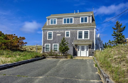 Sagamore Beach Maison | Oceanfront at Sagamore Beach, Updated Home with Gorgeous Views