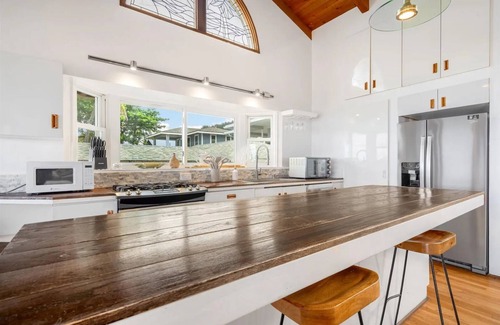 Pupukea Maison | OceanFront Bliss! Direct beach access to Pipeline/Eukai BeachPark