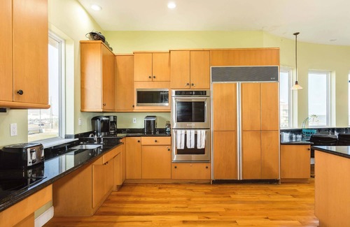 Jamaica Beach Maison | Oceanfront! Elevator, Unobstructed Beach Views!