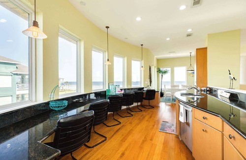 Jamaica Beach Maison | Oceanfront! Elevator, Unobstructed Beach Views!